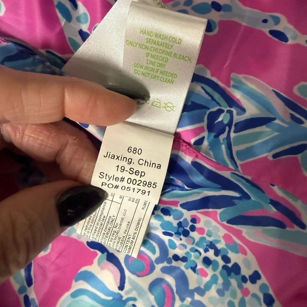 Lilly Pulitzer Black Quilted Women's Vest Gemstones Size Medium